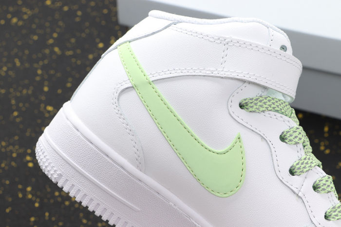 Air Force 1'07 Mid