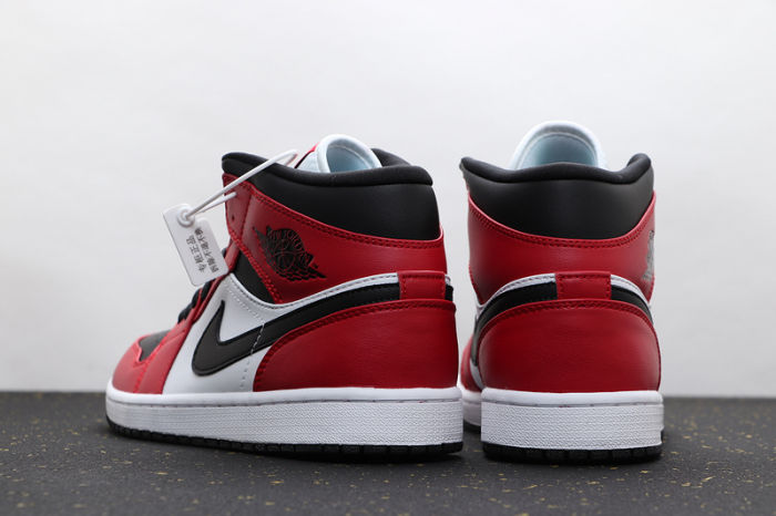 AJ 1 Mid Retro Classics Shoes 554724-069