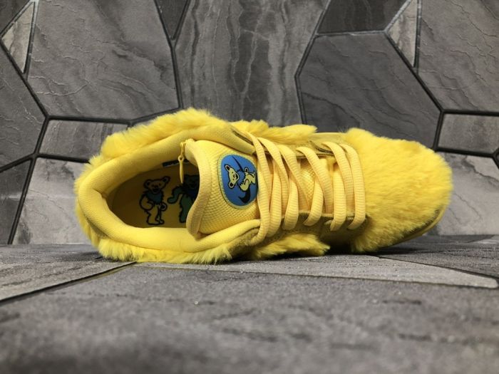 Nike  orange bear ,  green bear  and  yellow bear  color shoes