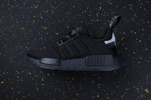 NMD_R1 Boost