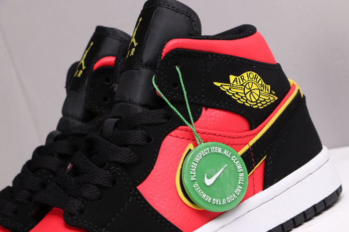 AJ 1 Mid Retro Classics Shoes Mid Hot Punch