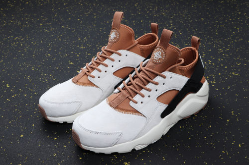 Air Huarache Run 882