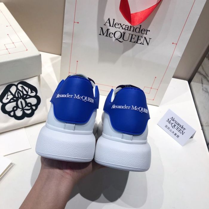 The 2020 autumn and winter new product counter syncs AlexanderMcQUEEN male. Lesbian McQueen [rose] new color outsole and leather new color [rose] white shoes, shop purchase original version 1⃣️:1⃣️Create: new last shape, new silk imported leather fabric identical to the original, new silk imported Sheepskin feet + silk imported sheepskin