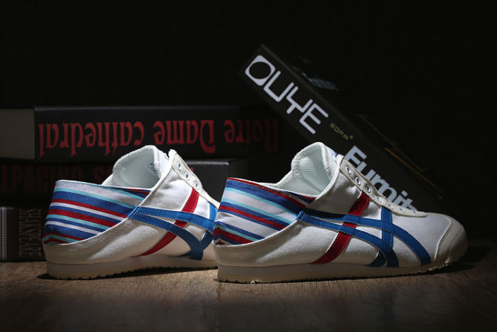 Mexico 66 Retro Classics Canvas Shoes