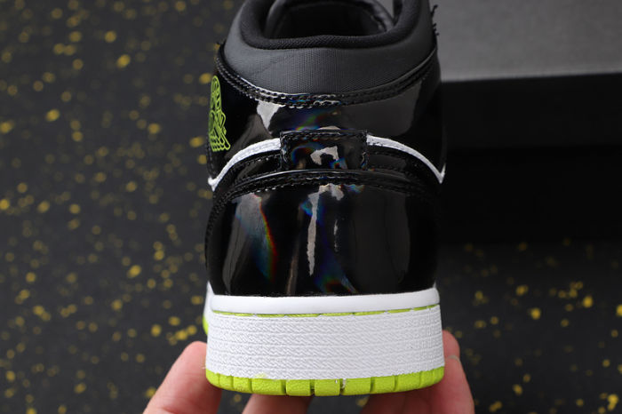 AJ 1 Mid Retro Classics Shoes BQ6931-003