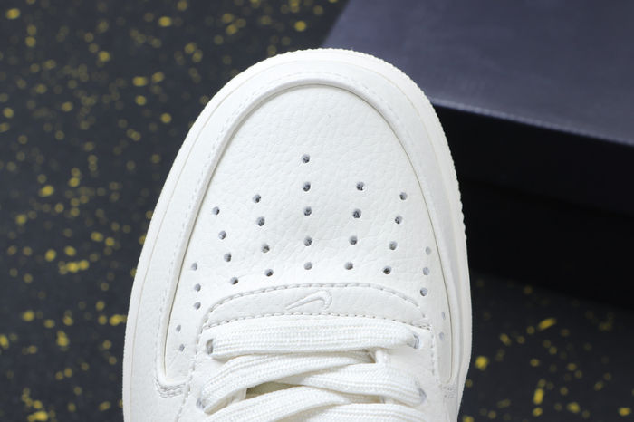Air Force 1 Retro Mid