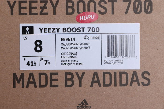 YEEZY BOOST 700