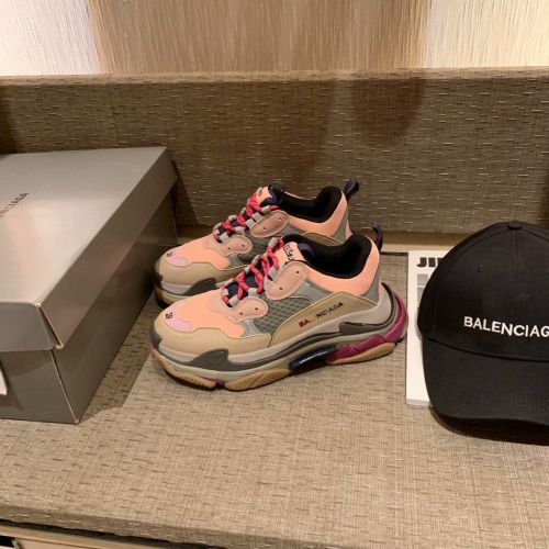 Balenciaga triple-s dad shoes