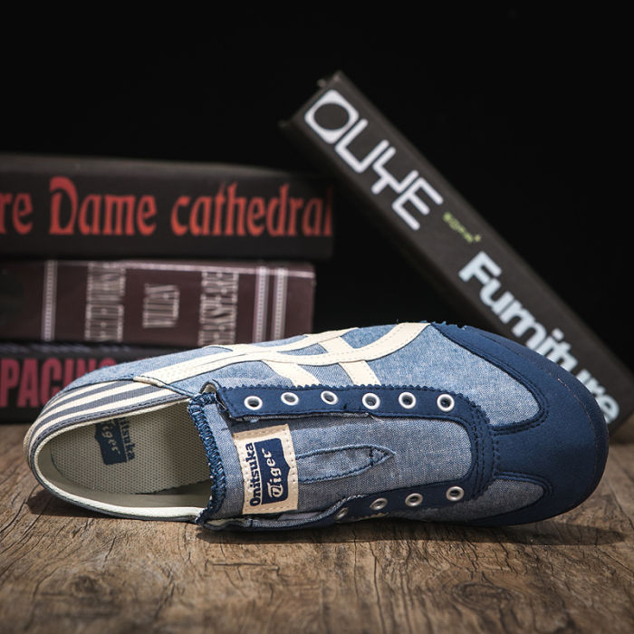 Mexico 66 Retro Classics Canvas Shoes
