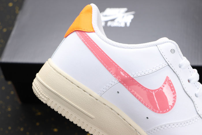 AIR FORCE 1 '07 LOW White/DigitalPink
