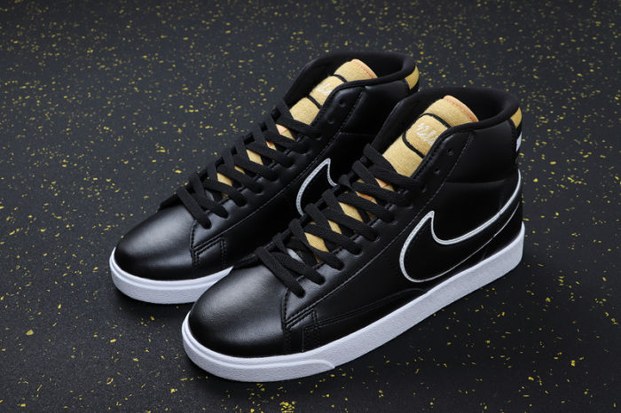 Blazer Mid Classics