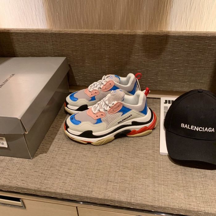 Balenciaga triple-s dad shoes