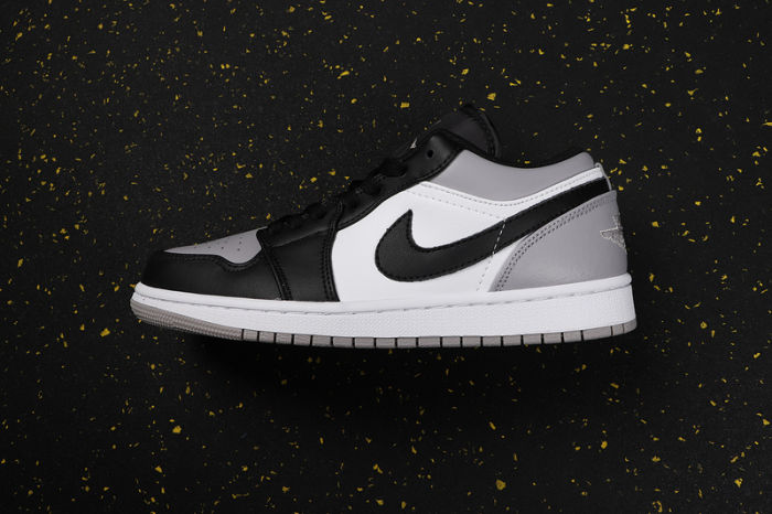 AJ 1 Low Retro Classics Shoes 553558-110