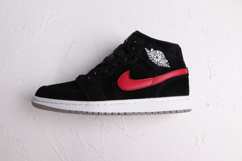 AJ 1 Mid Retro Classics Shoes 554724-065