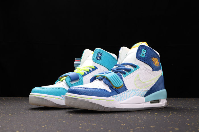 Women's AJ Legacy 312 Retro Classics Shoes CI4446-400
