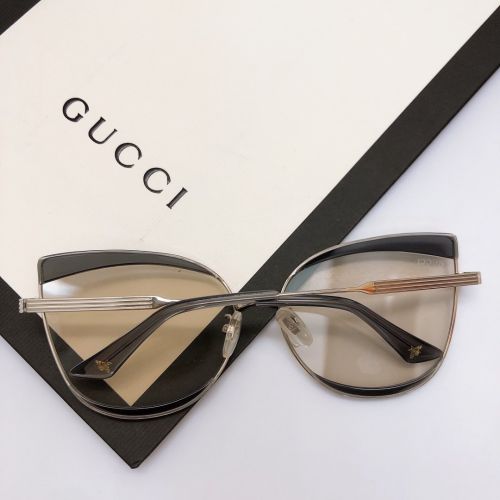 Gucci personalized cat eye sunglasses