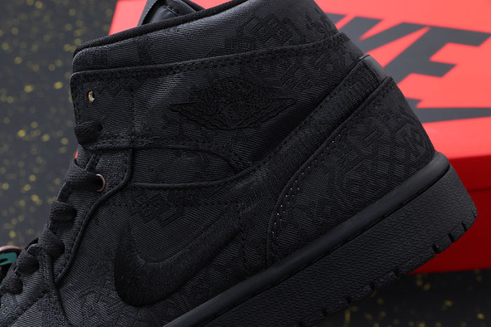 AJ 1 Mid Retro Classics Shoes CU2804-300