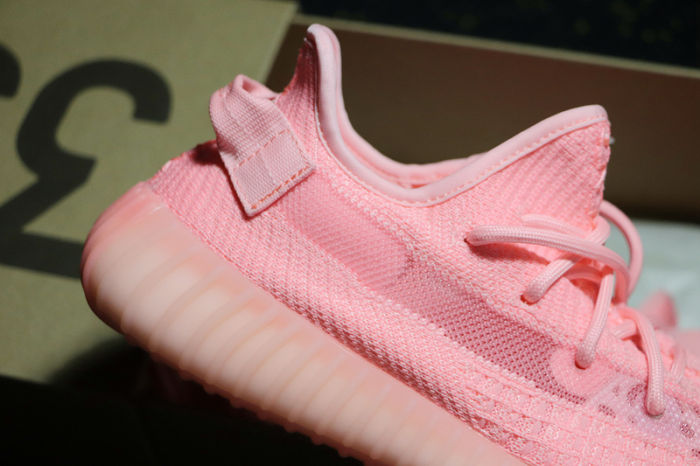 YEEZY BOOST 350 V2
