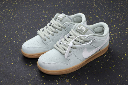 SB Dunk Classics