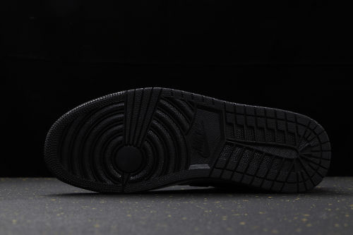 AJ 1 Mid Retro Classics Shoes CU2802-100