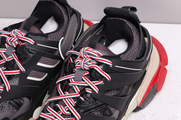 Track 3.0 Classics EE2E
