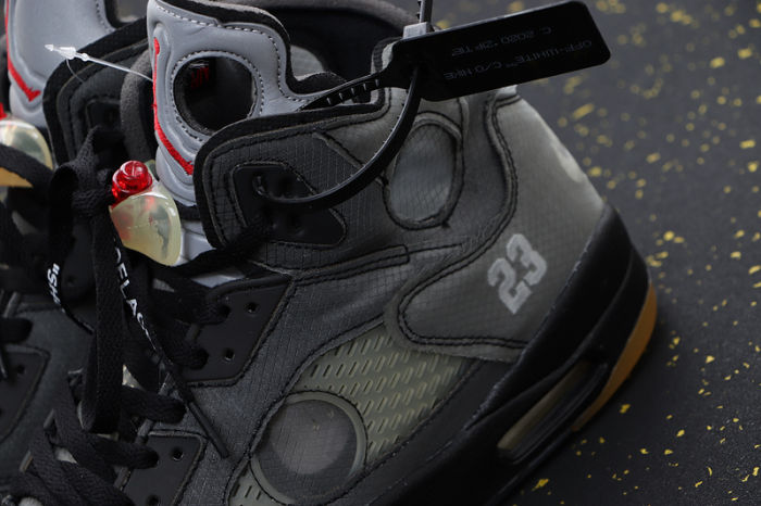 AJ5 Retro Classics Shoes CT8480-001