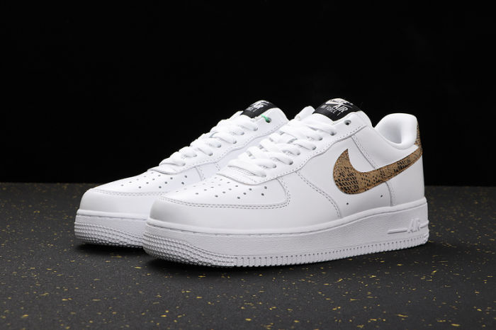 Air Force 1 Low Retro PRM QS