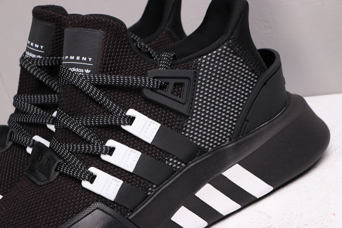 EQT Back ADV