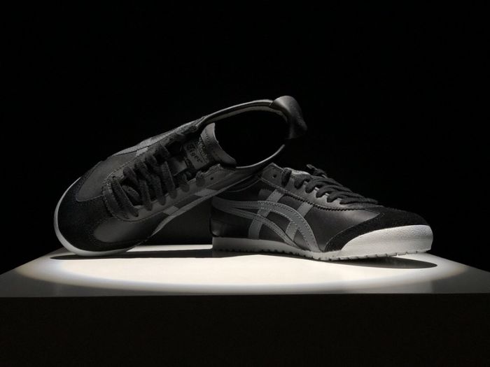 Mexico 66 Retro Classics Leather Shoes D4J2L-9097