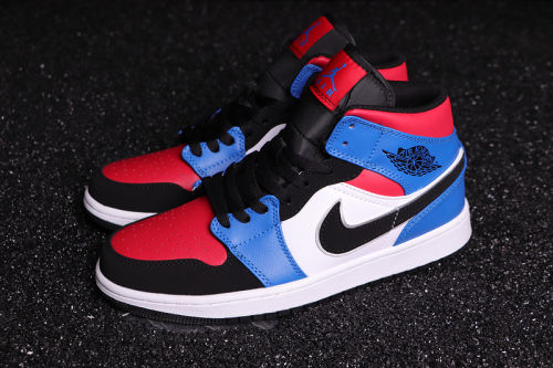 AJ 1 Mid Retro Classics Shoes 554724-124
