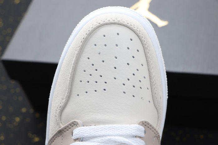 AJ 1 Low Retro Classics Shoes CV3043-100