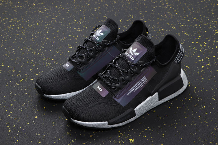 NMD_R1 Boost