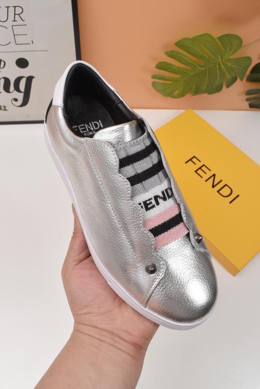 Fendi fashionable leather casual white shoes