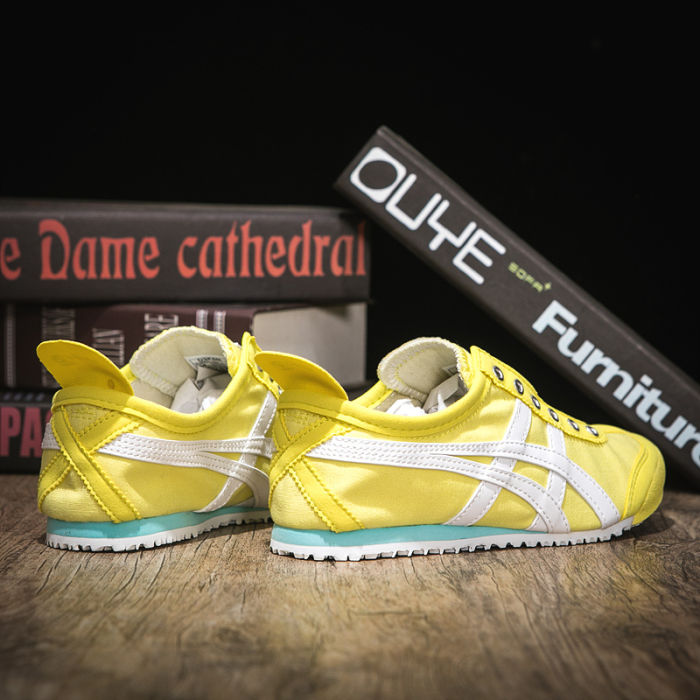 Women's Mexico 66 Retro Classics Canvas Shoes D3K5N-0301