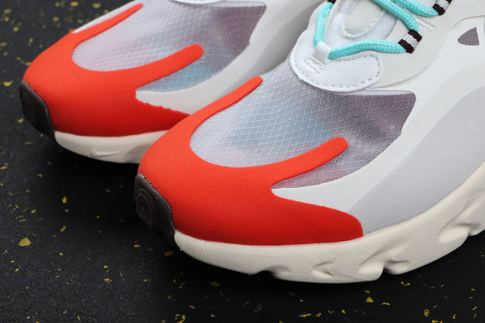 Air Max 270 React
