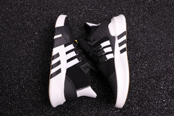 EQT Back ADV