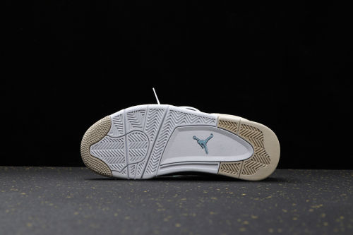 Women's AJ4 Retro Classics Shoes 487724-118