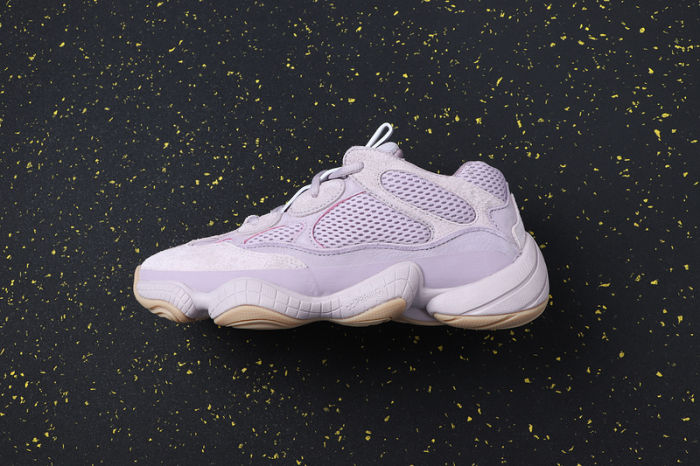 YEEZY BOOST 500