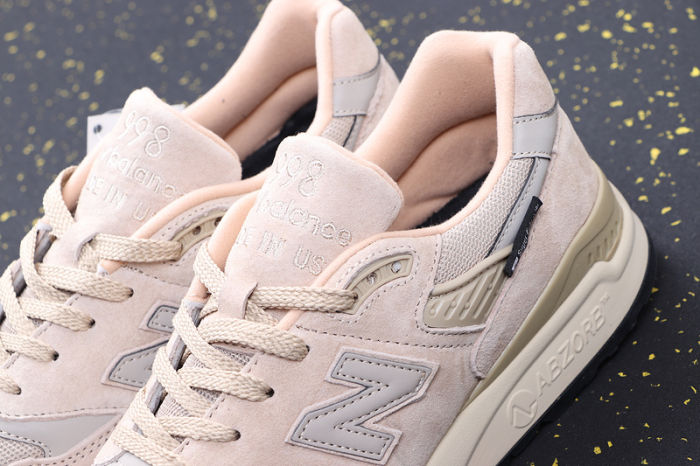 NB998 Classics 001