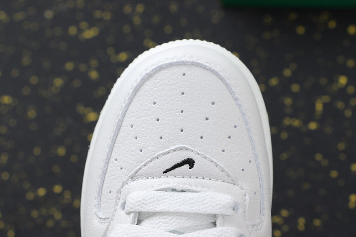 Kids Stranger Things x Air Fukce Mid'07 Hawkins High