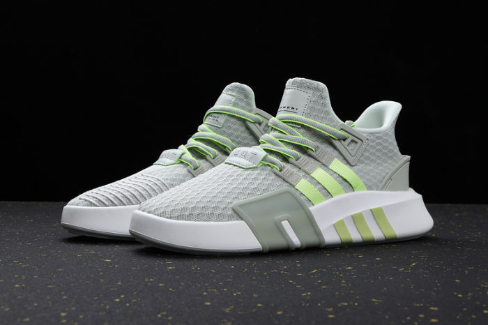 EQT Back ADV