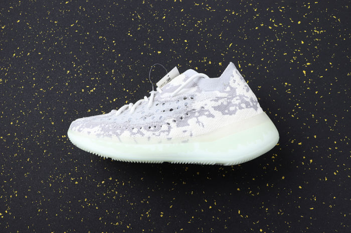 YEEZY BOOST 380 Alien