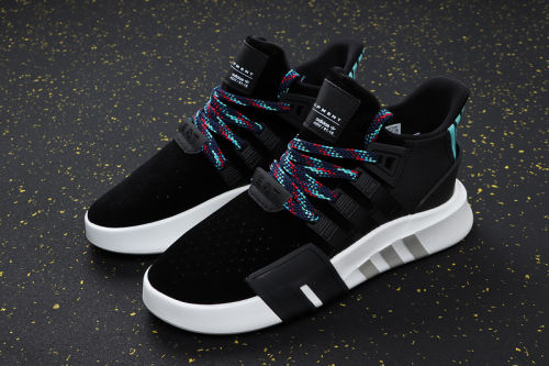 EQT Back ADV