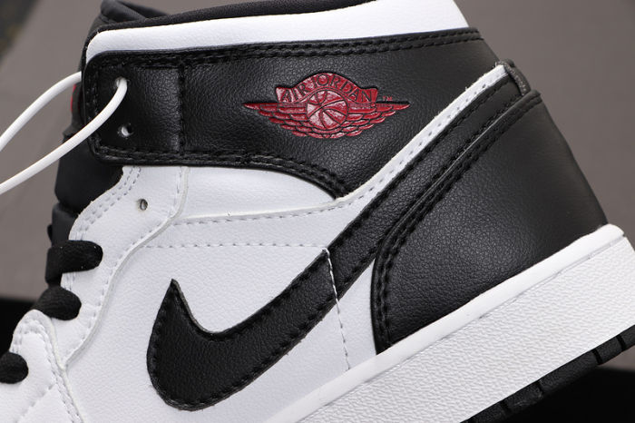 AJ 1 Mid Retro Classics Shoes BQ6472-101