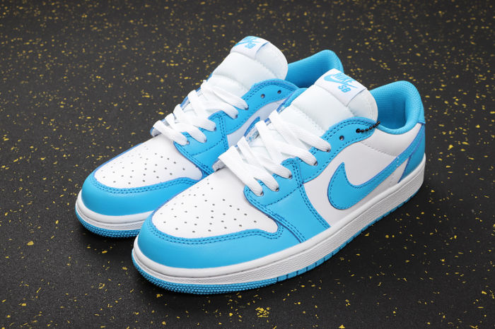 AJ 1 Low Retro Classics Shoes CJ7891-401