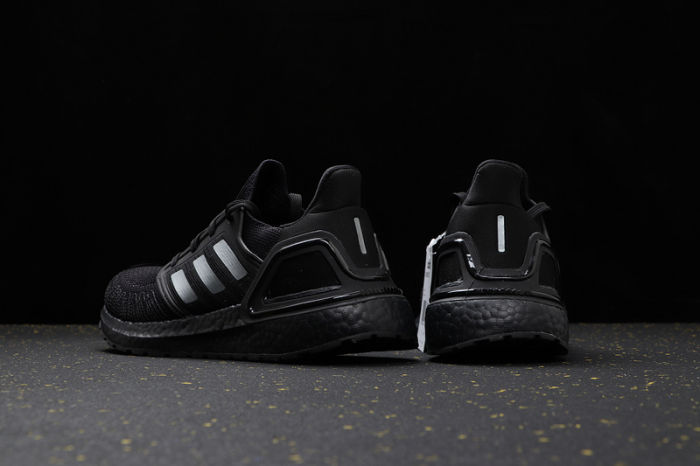 UltraBOOST 19