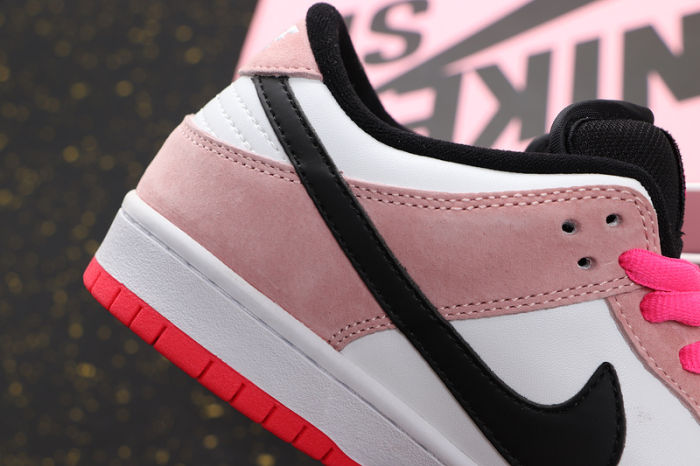 SB Dunk Classics