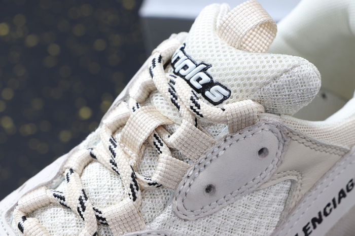 Triple S Classics 18F7