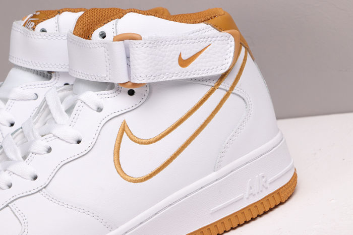 Air Force 1 Mid