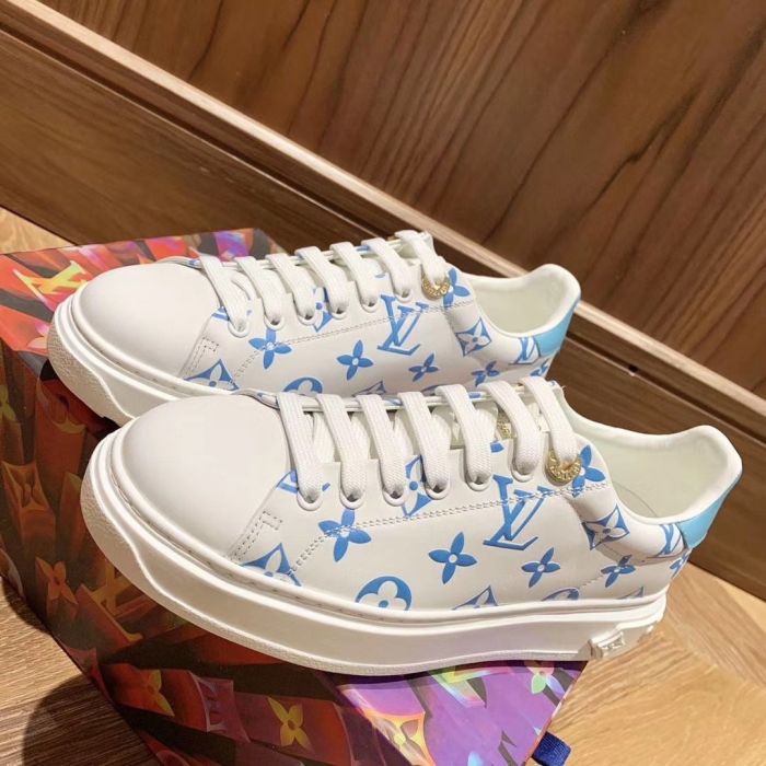 Louis Vuitton The latest casual sports shoes, this fashionable and trendy special
